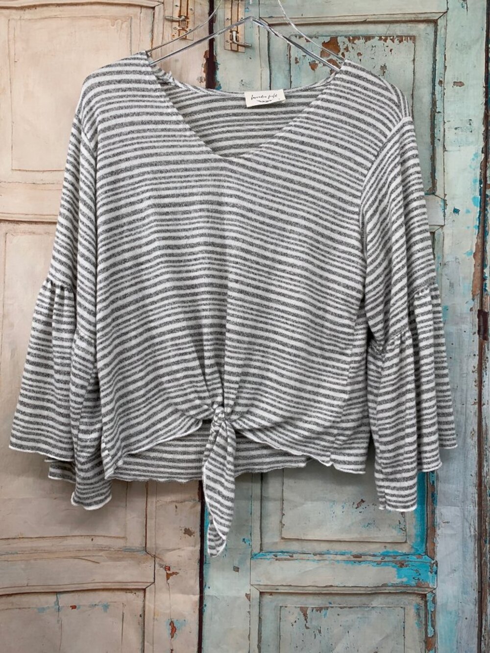Lavender Field Gray & White Striped Bell Sleeve Tie Front Top L